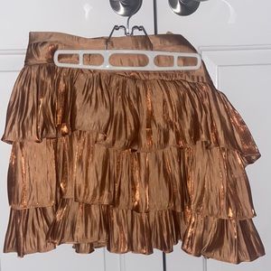 Gold vestique ruffled tiered skirt